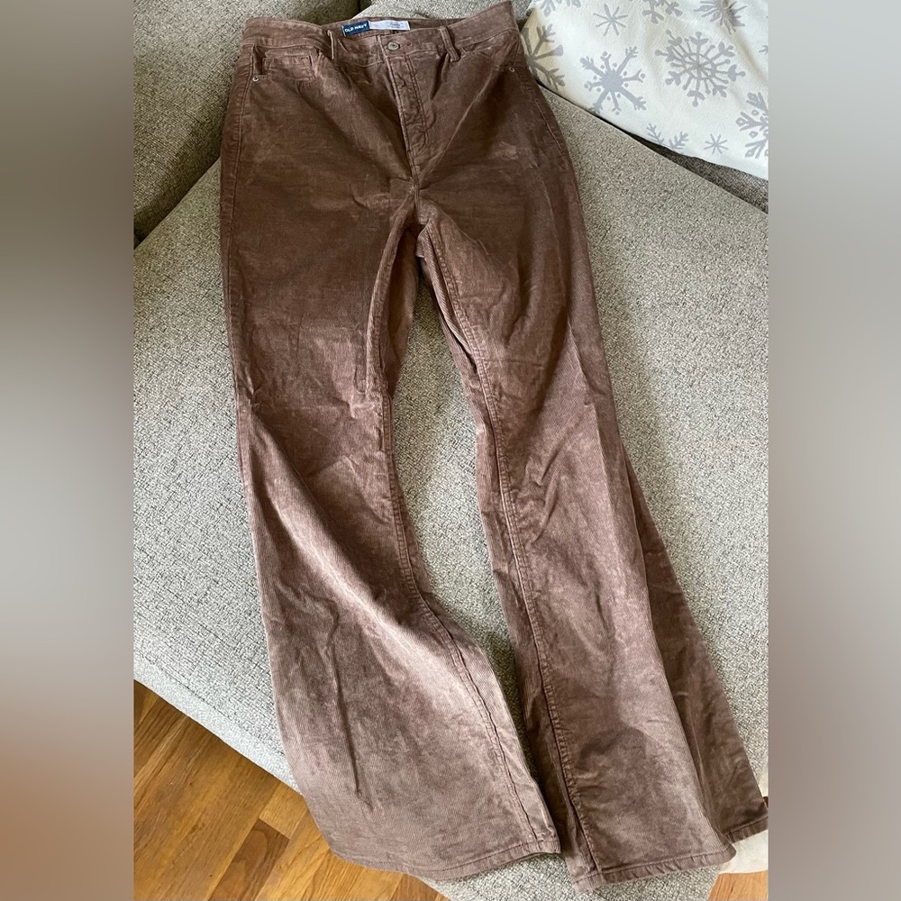 Old Navy Higher than High Rise Corduroy Brown Flare Pants Size 12
